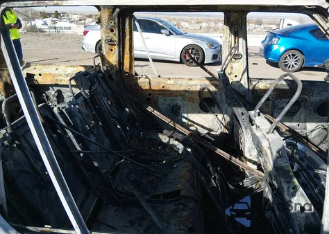 2015 Land Rover Lr4 z USA, uszkodzony, nr VIN SALAG2V67FA764772